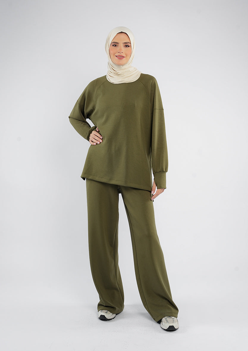 Women’s Modest Two-Piece Soft-Touch Modal Lounge Set – Relaxed Fit – Purple