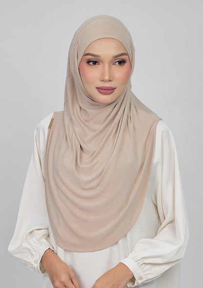 #style_amira-maxi