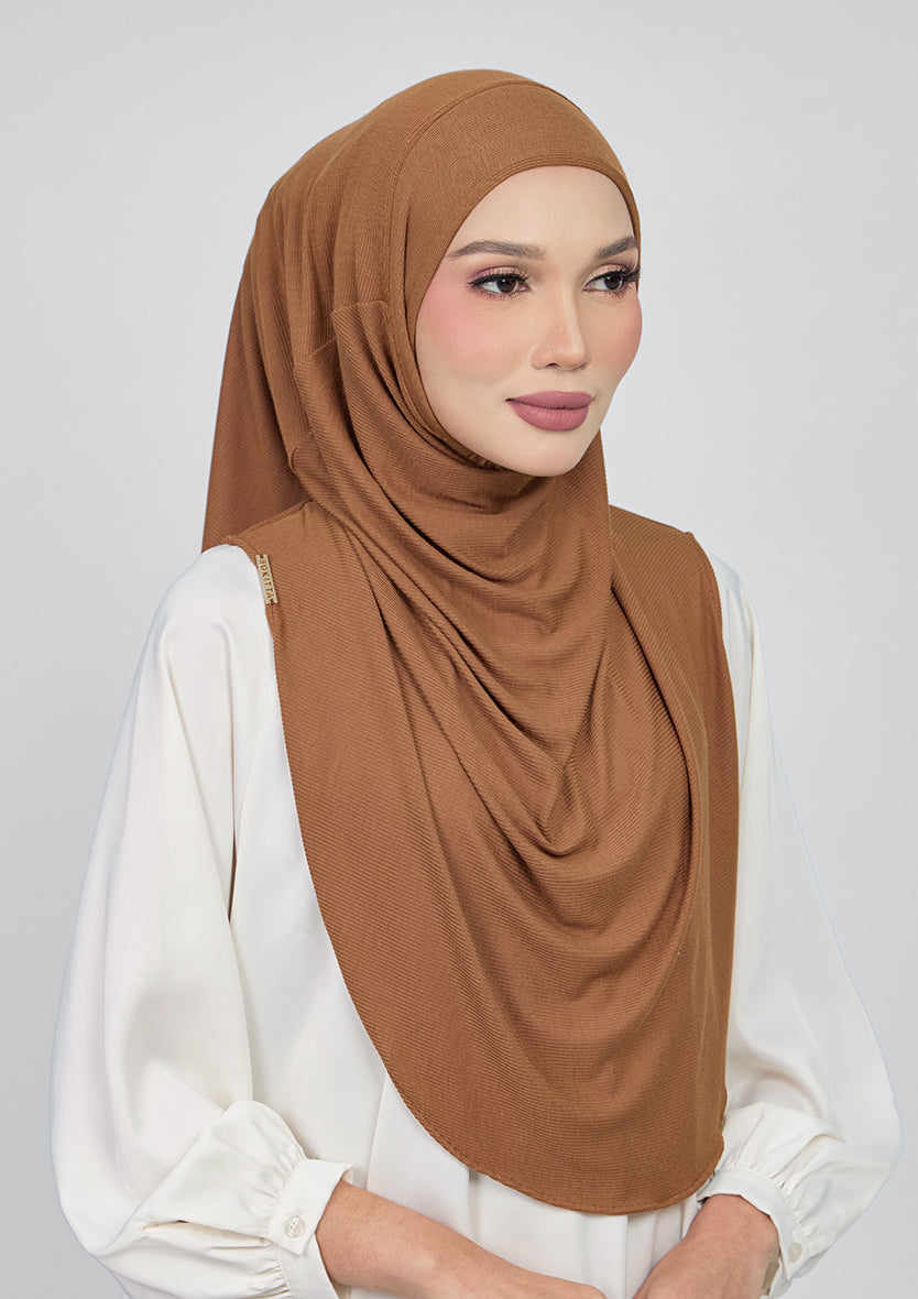 #style_amira-maxi