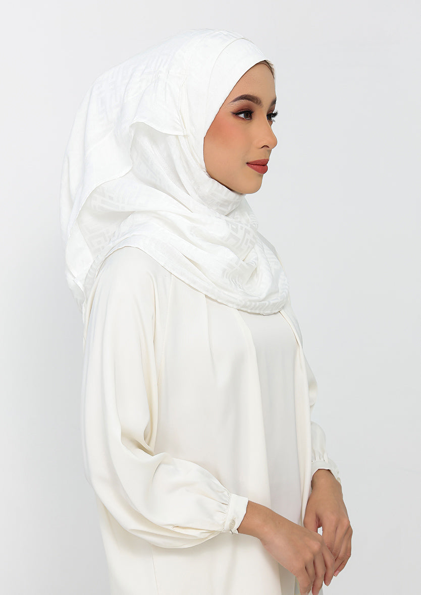 Jacquard White - Instant Hijab with Inner