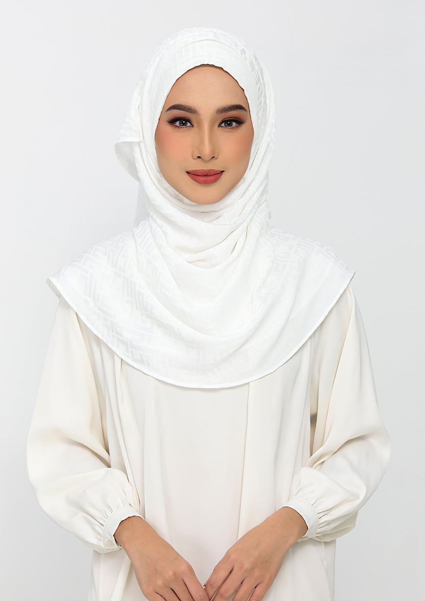 Jacquard White - Instant Hijab with Inner