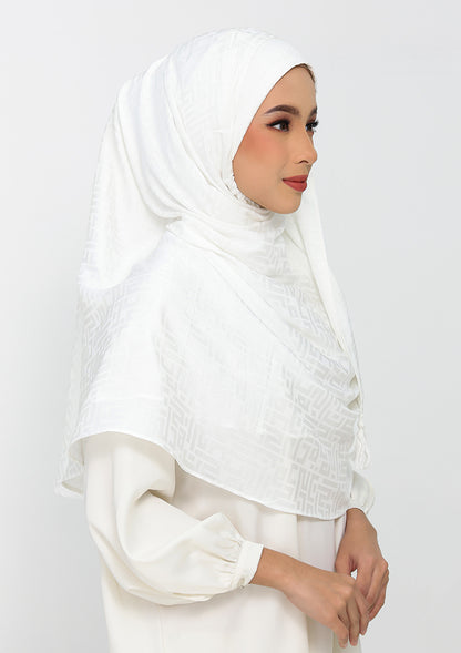 Jacquard White - Instant Hijab with Inner