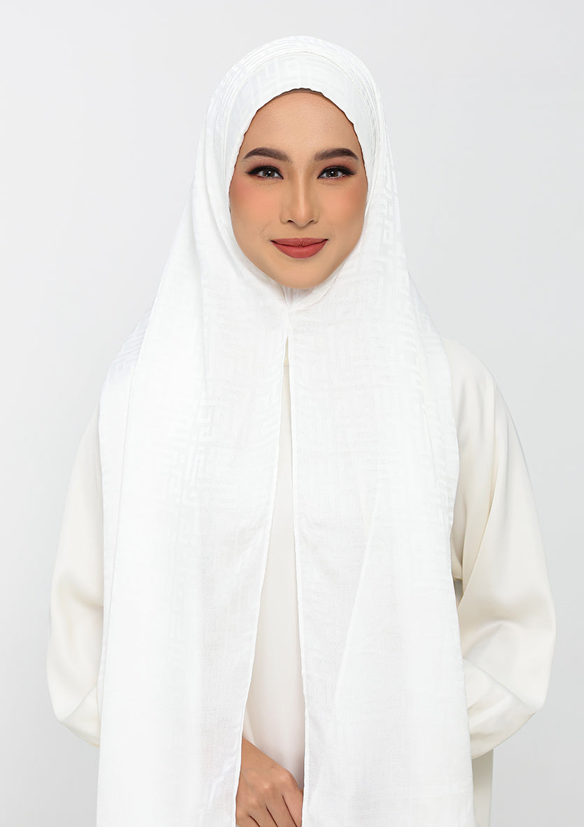 Jacquard White - Instant Hijab with Inner