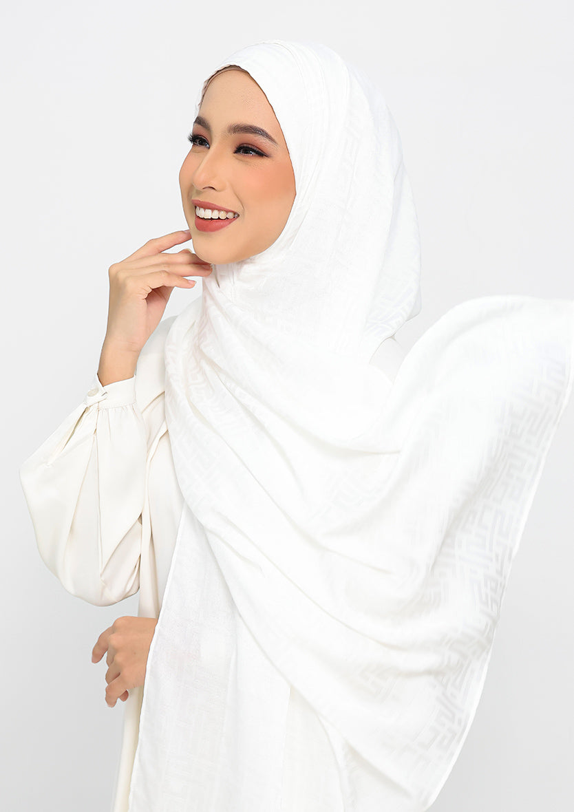 Jacquard White - Instant Hijab with Inner