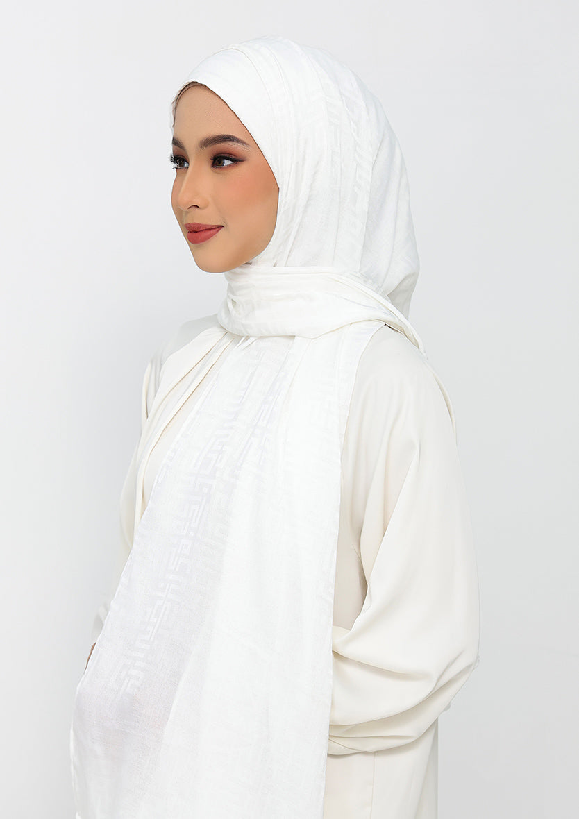 Jacquard White - Instant Hijab with Inner