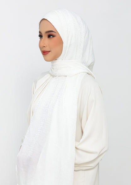 Jacquard White - Instant Hijab with Inner