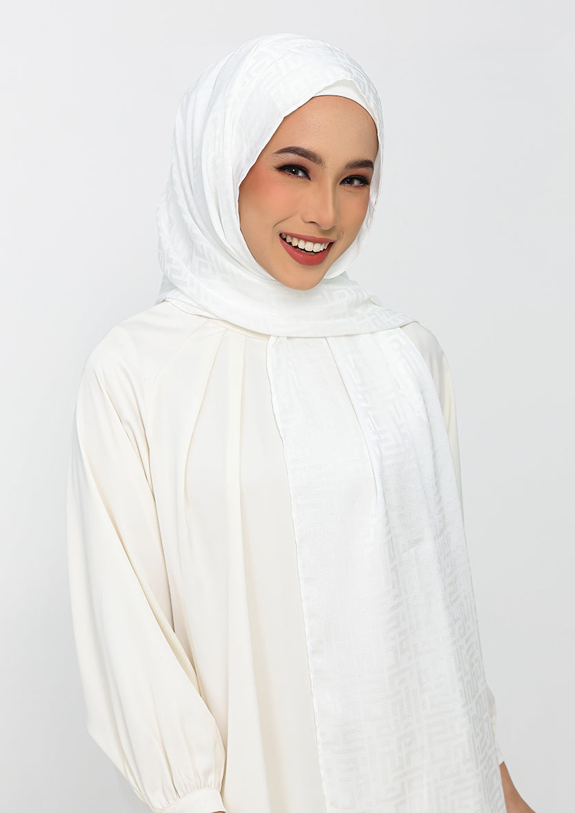 Jacquard White - Instant Hijab with Inner