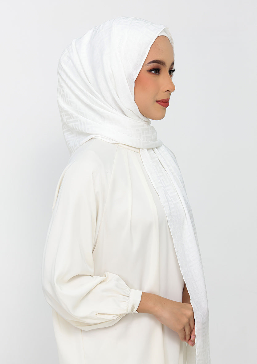 Jacquard White - Instant Hijab with Inner