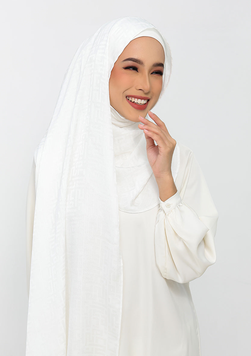 Jacquard White - Instant Hijab with Inner