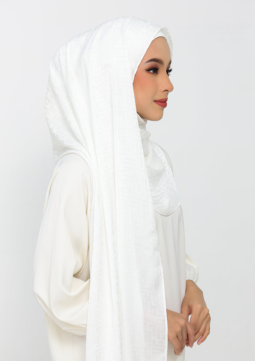 Jacquard White - Instant Hijab with Inner