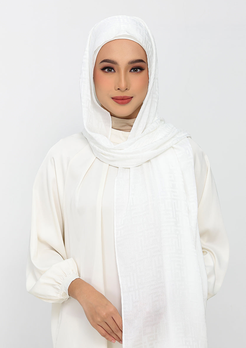 Jacquard White - Instant Hijab with Inner