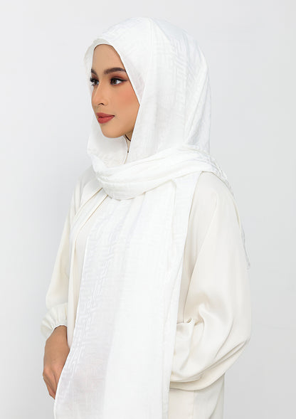 Jacquard White - Instant Hijab with Inner